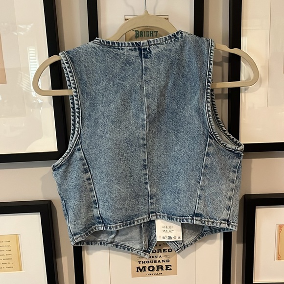 Cropped DenimVest - Picture 5 of 7